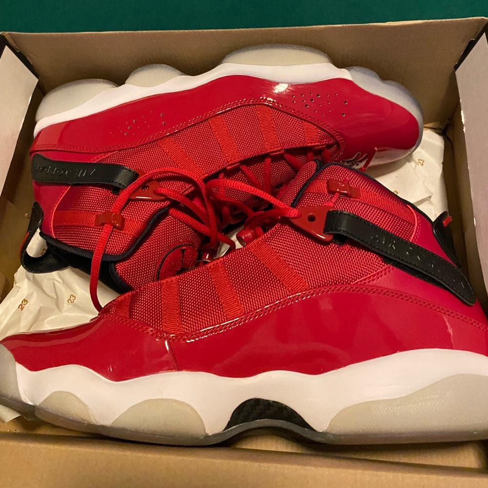 Jordan 6 rings red and black very good condition